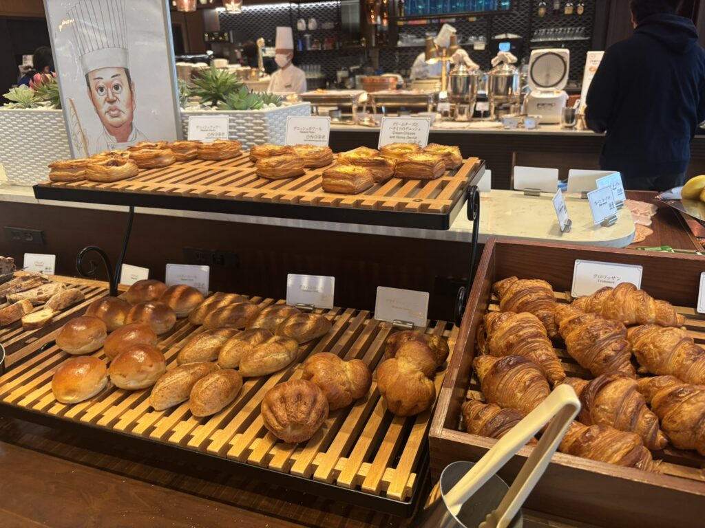 横浜ベイシェラトン ホテル&タワーズ。朝ごはんのパン