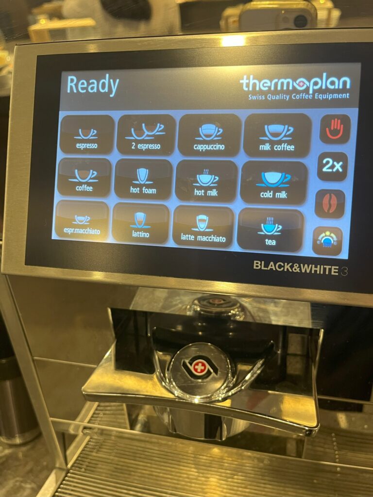 ウェスティングアムラウンジのコーヒーマシーン