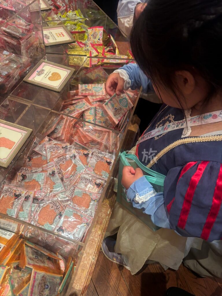 好きなお菓子を選べるお土産コーナー