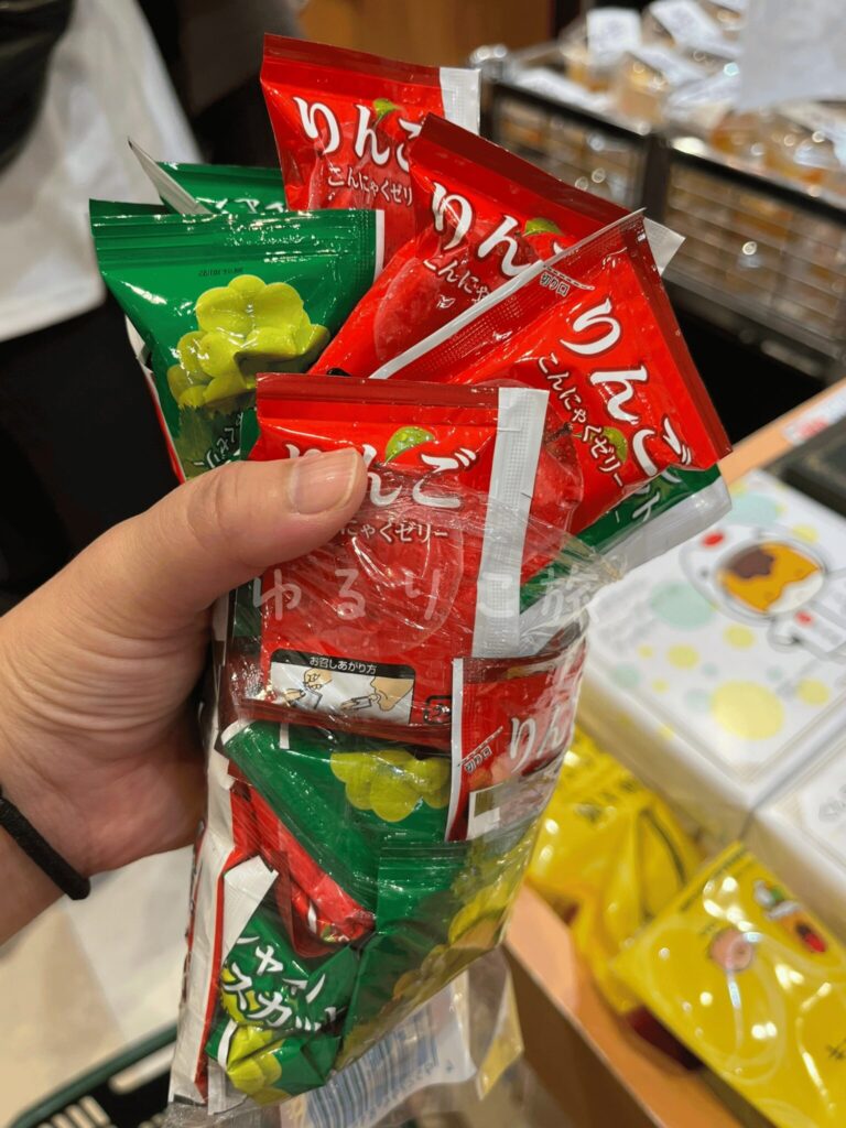こんにゃくゼリー詰め放題をした写真